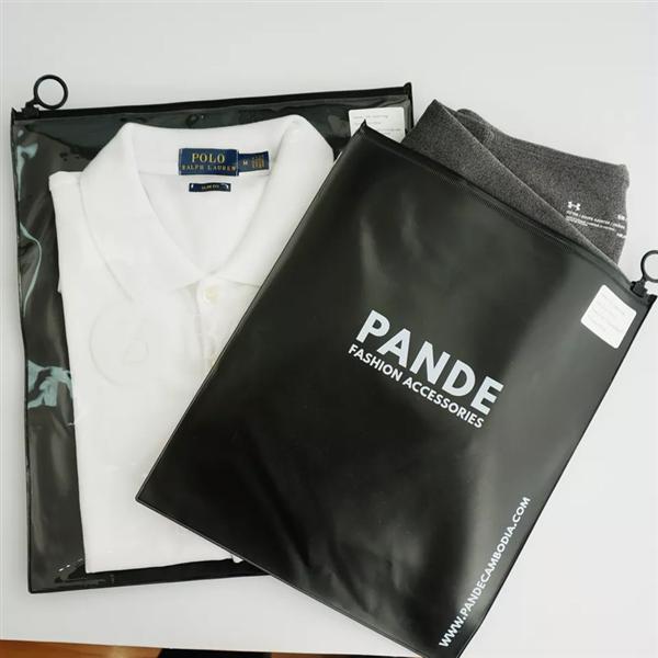 China Factory Custom clothes matte frosted ziplock eco friendly plastic bag packaging